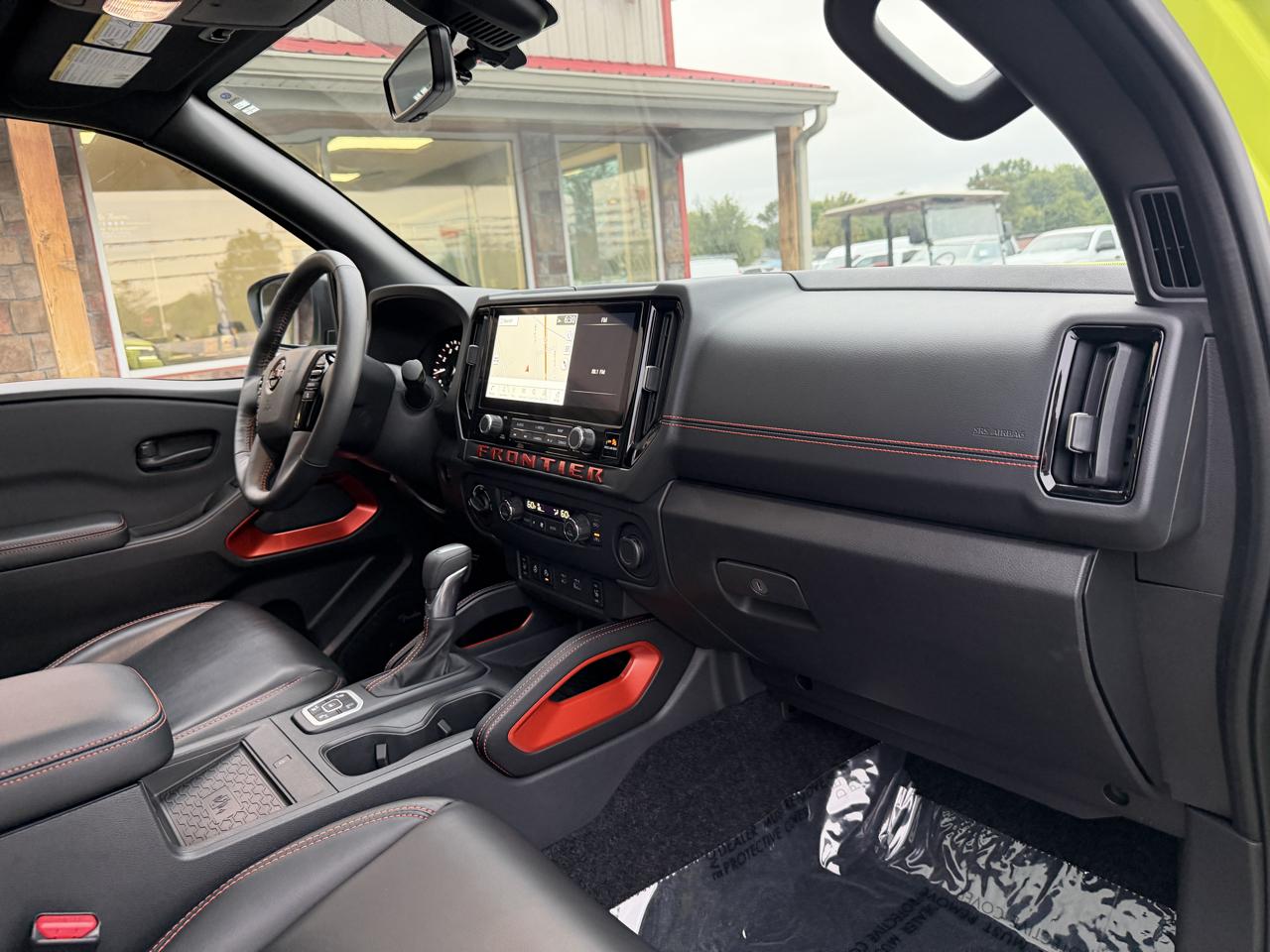 Nissan Frontier Crew Cab 4x4 PRO-4X 2026