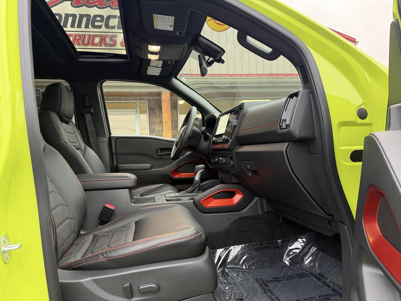 Nissan Frontier Crew Cab 4x4 PRO-4X 2026
