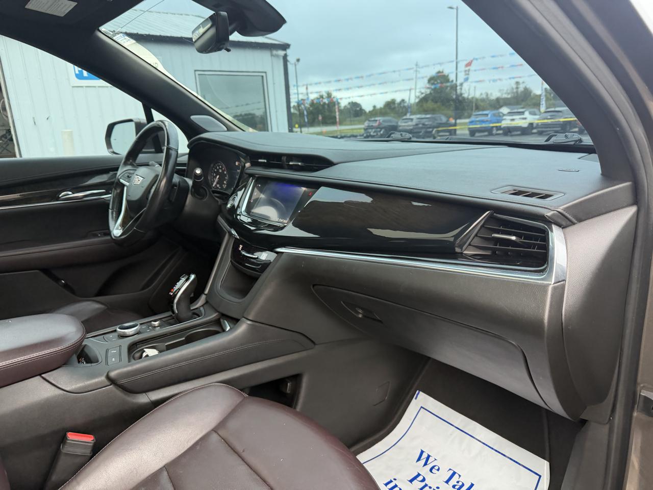 Cadillac XT6 photo 29