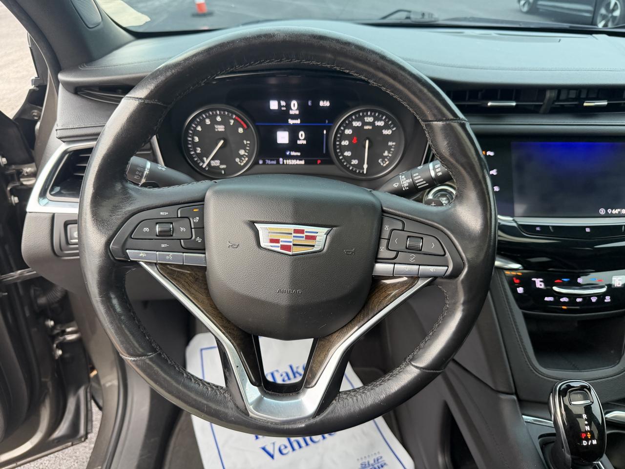 Cadillac XT6 photo 33