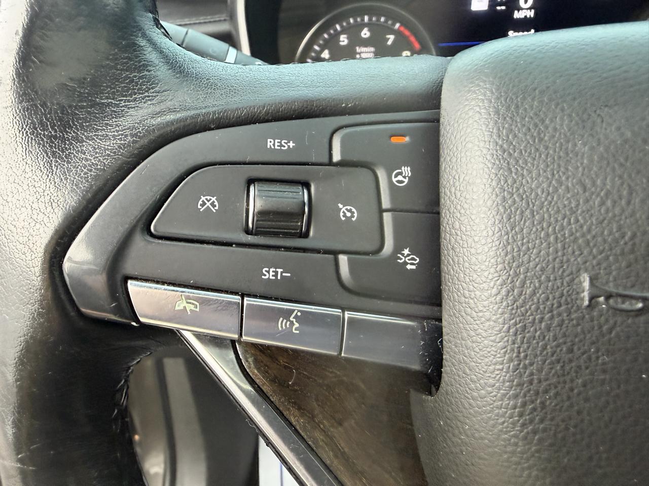 Cadillac XT6 photo 34