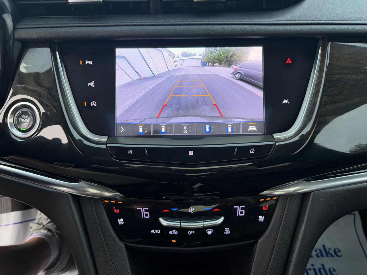 Cadillac XT6 photo 37