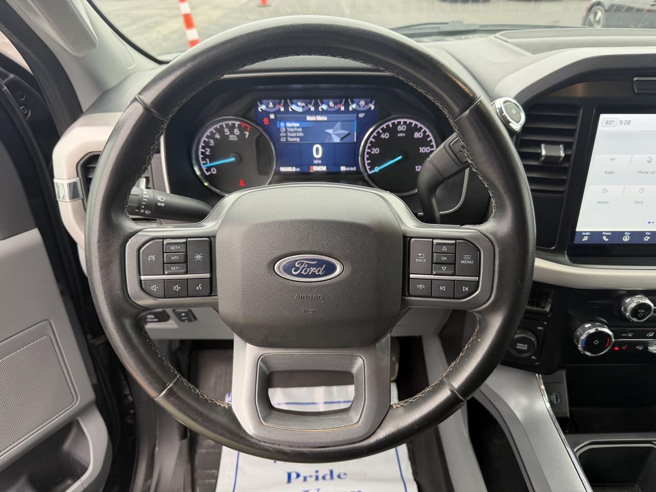 Ford F-150 4WD SuperCrew 145" XLT 2023