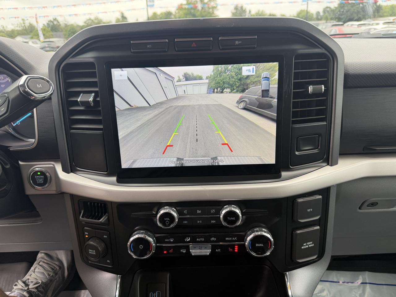 Ford F-150 4WD SuperCrew 145" XLT 2023