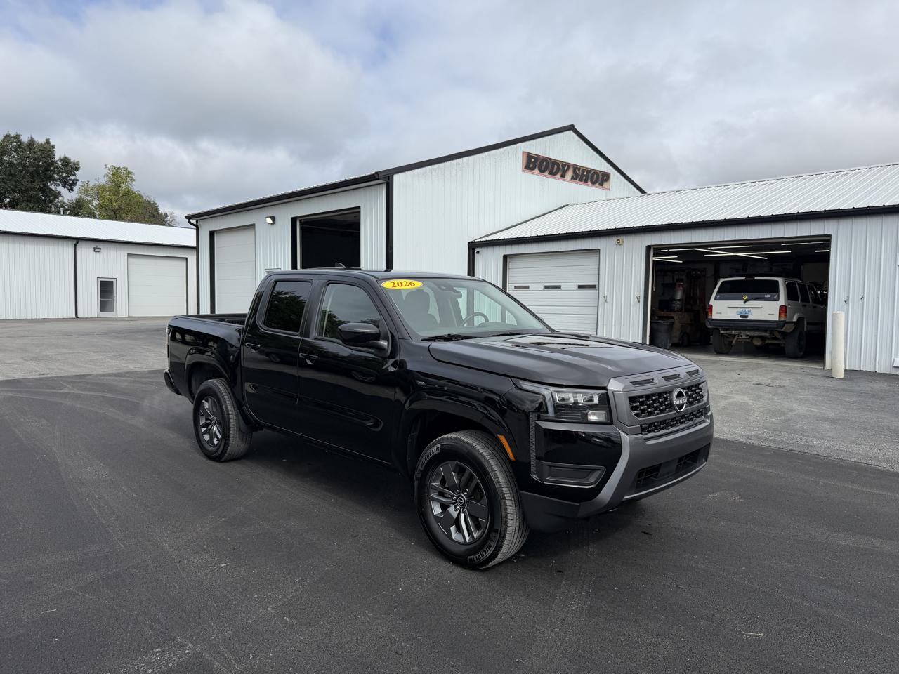 Nissan Frontier Crew Cab 4x4 SV 2026