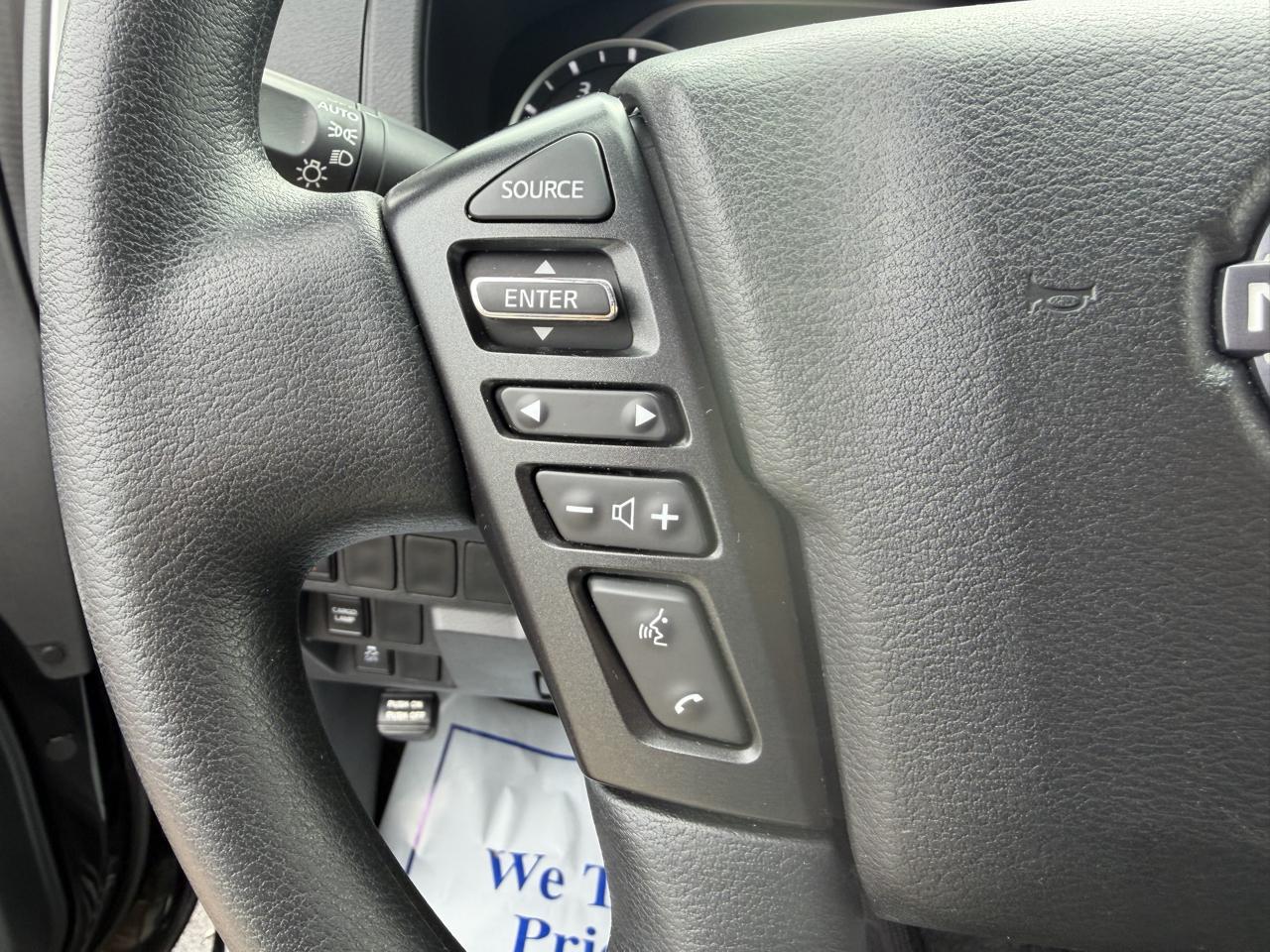 Nissan Frontier Crew Cab 4x4 SV 2026