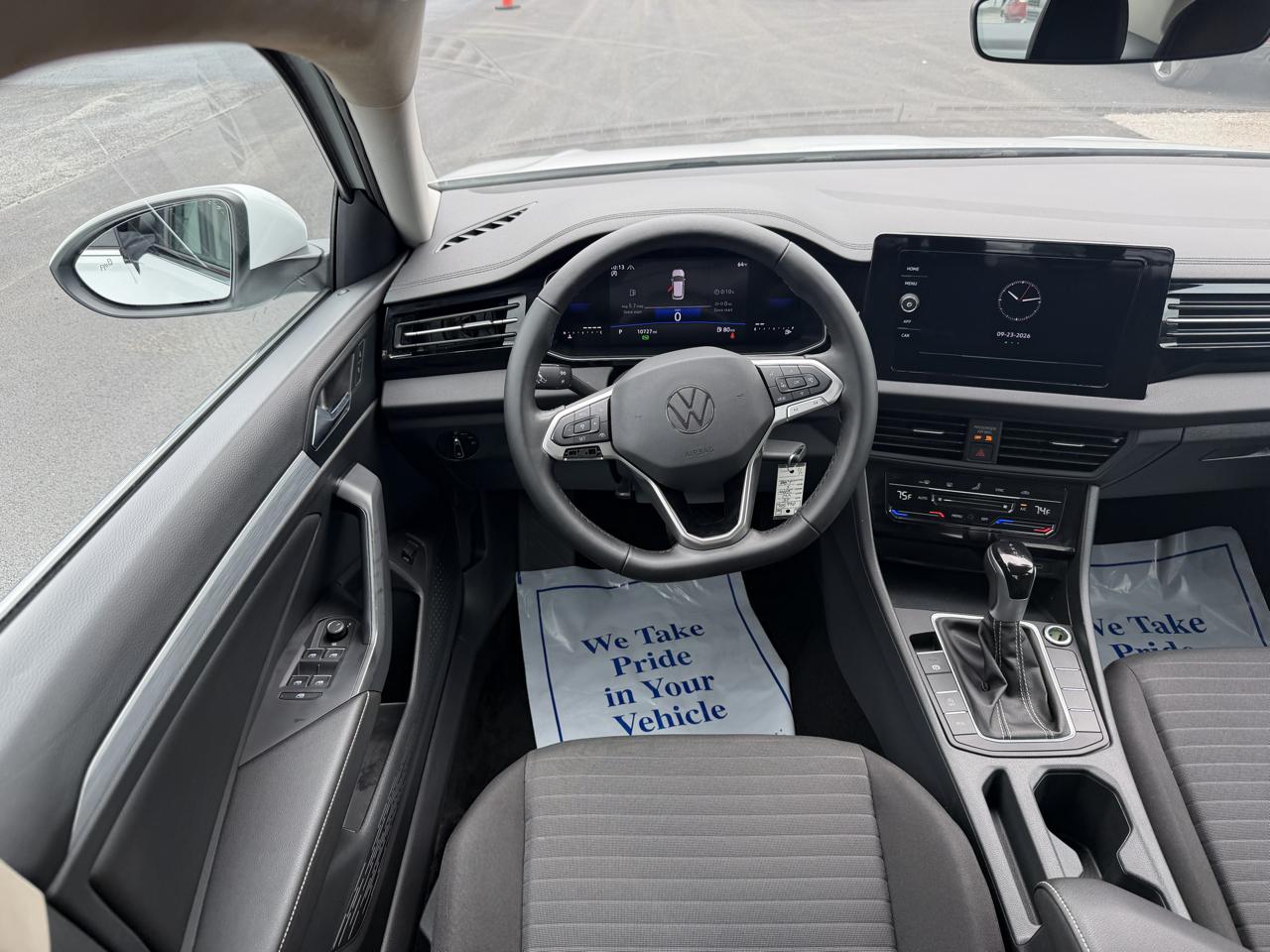 Volkswagen Jetta S Auto 2025