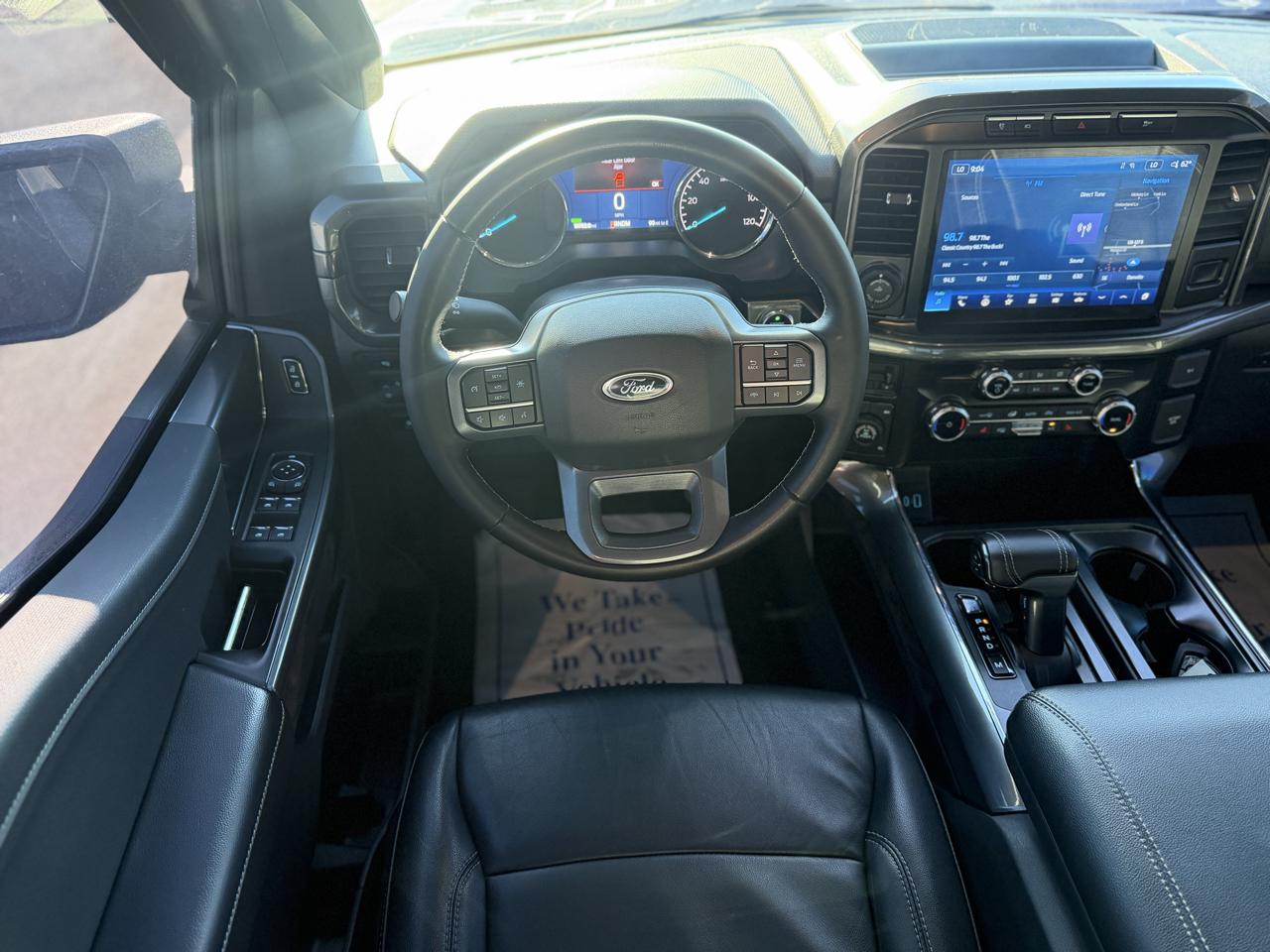 Ford F-150 4WD SuperCrew 139" XLT 2023