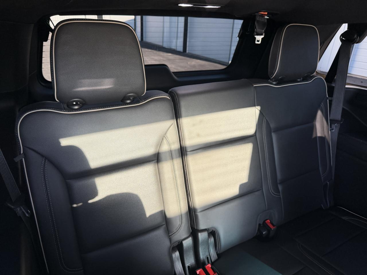 GMC Yukon 4WD 4dr SLT 2021
