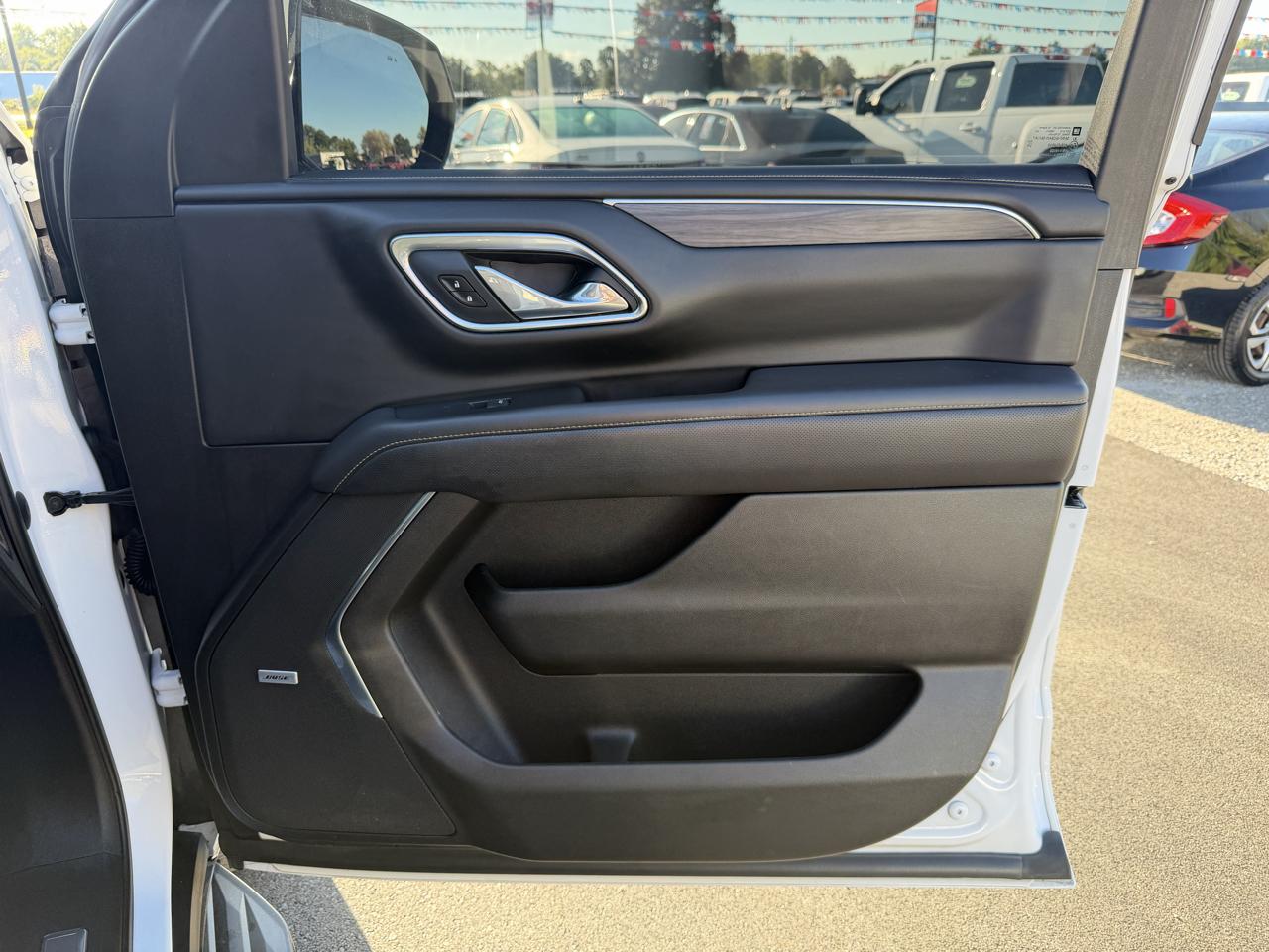GMC Yukon 4WD 4dr SLT 2021