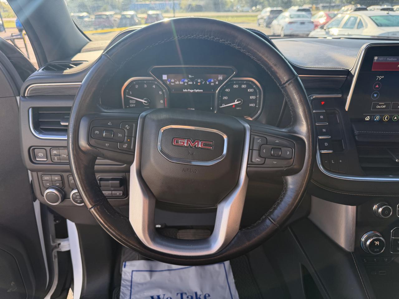 GMC Yukon 4WD 4dr SLT 2021