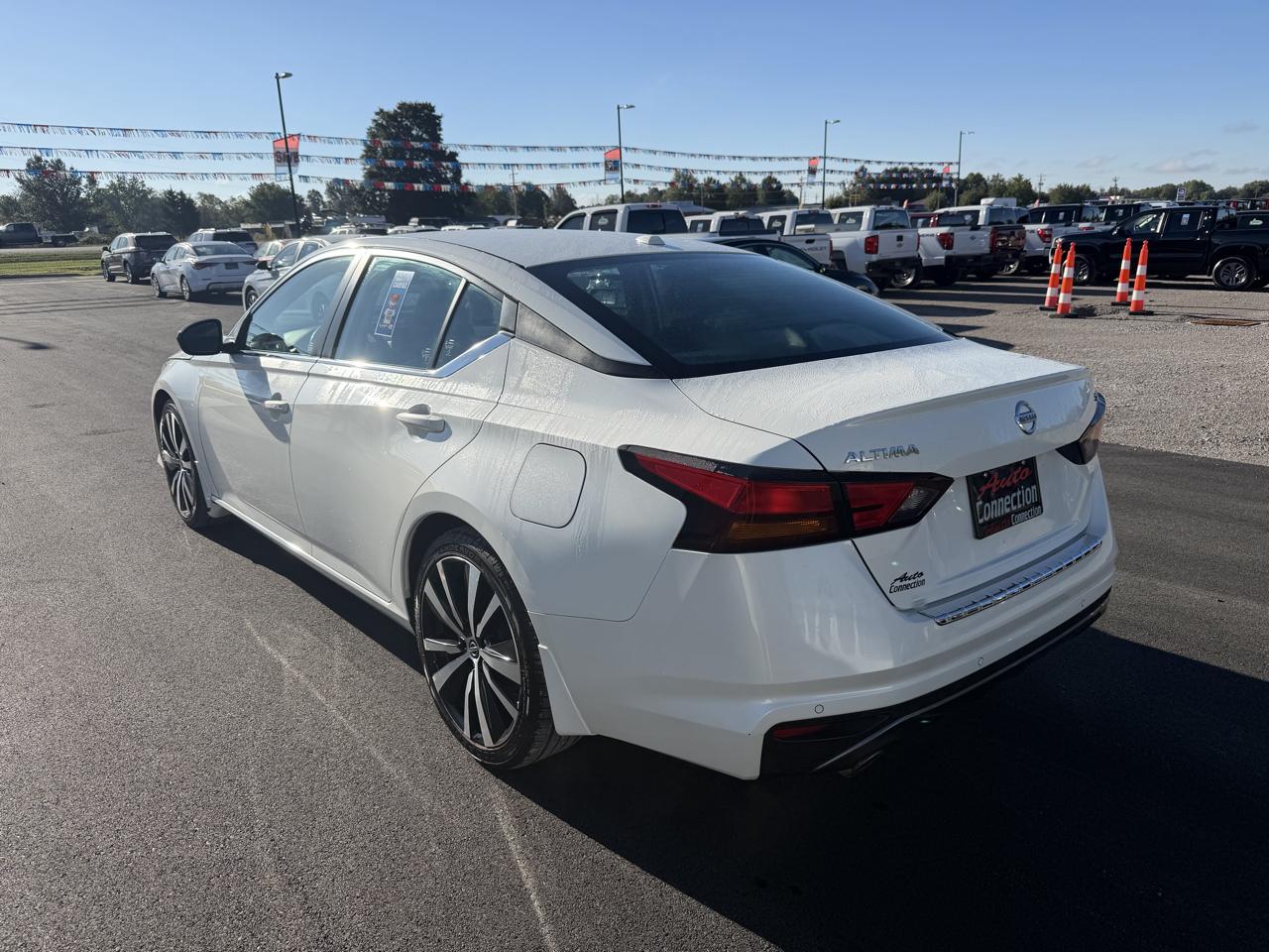 Nissan Altima 2.5 SR Sedan 2022