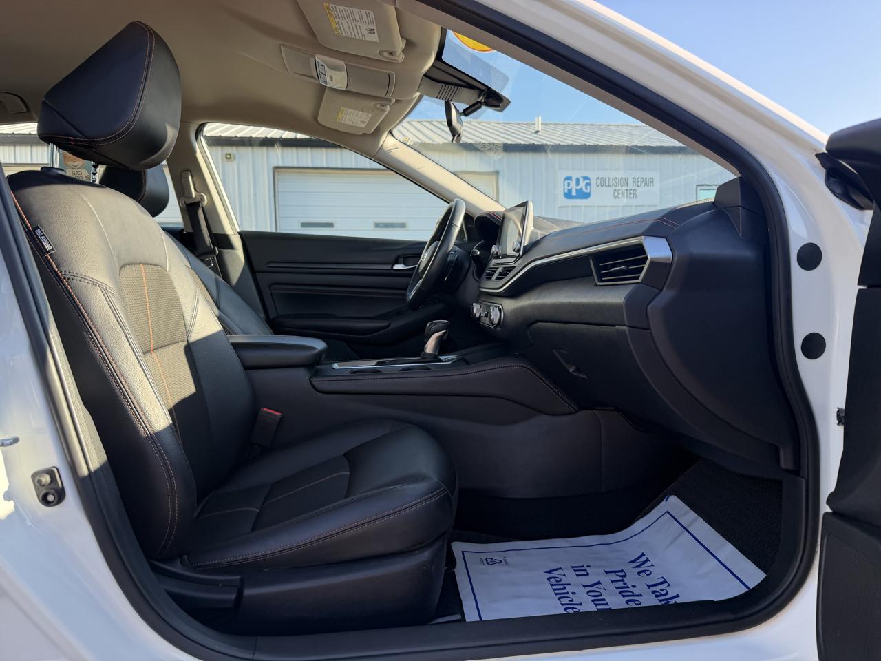 Nissan Altima 2.5 SR Sedan 2022
