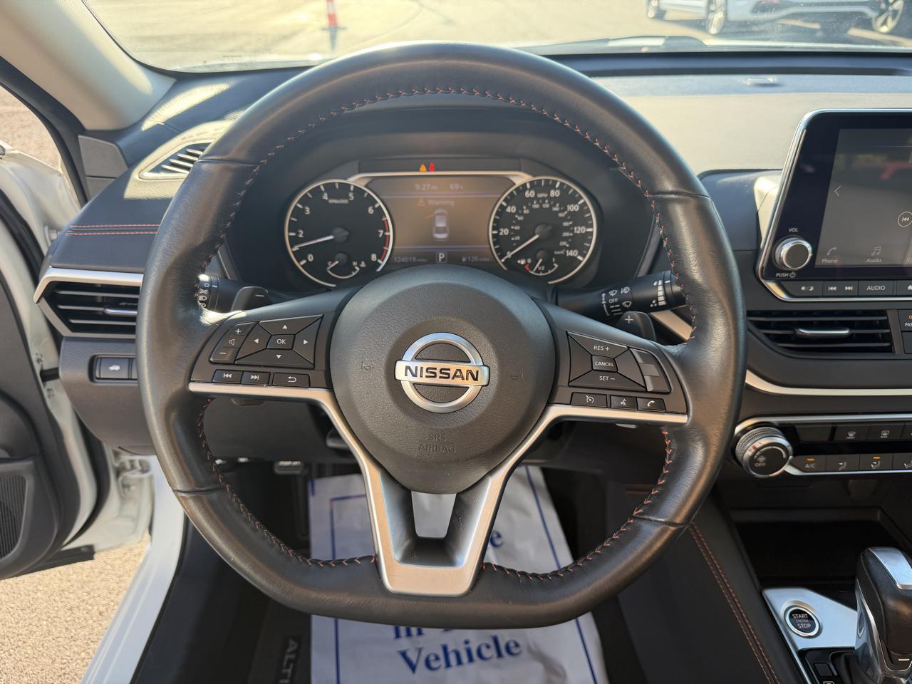 Nissan Altima 2.5 SR Sedan 2022