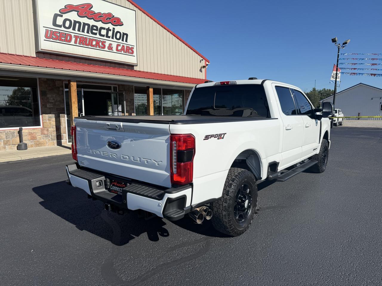 Ford Super Duty F-250 SRW XLT 4WD Crew Cab 6.75' Box 2023