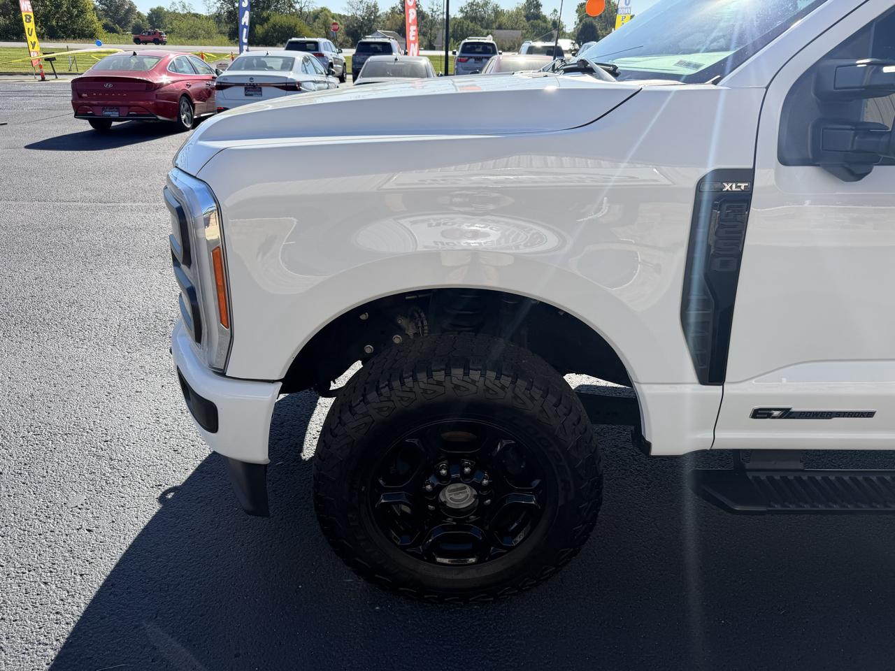 Ford Super Duty F-250 SRW XLT 4WD Crew Cab 6.75' Box 2023
