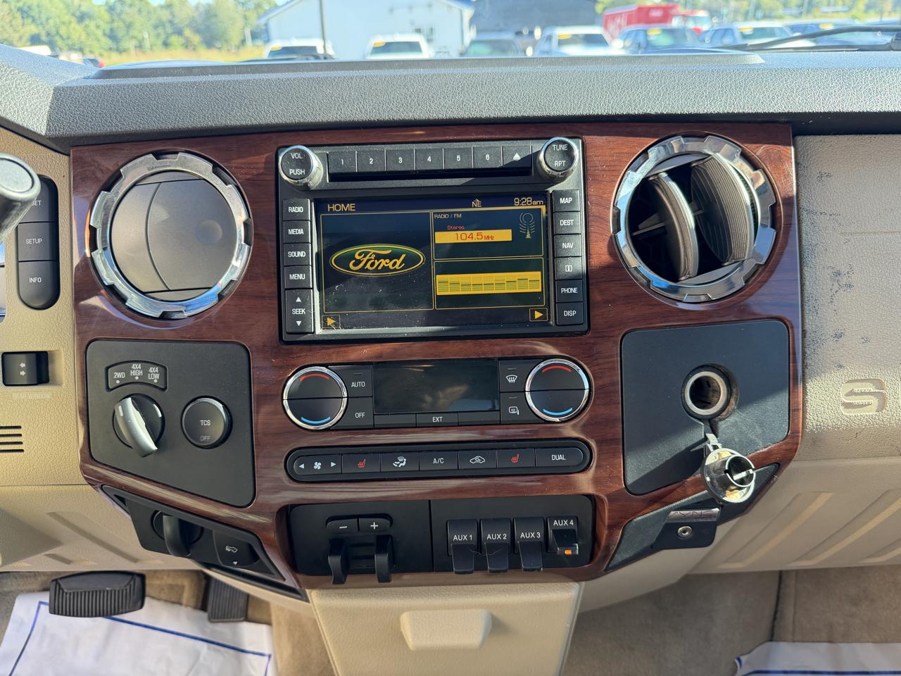 Ford Super Duty F-250 SRW 4WD Crew Cab 156" King Ranch 2010