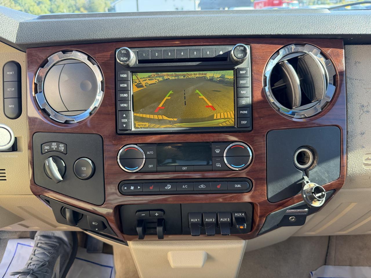 Ford Super Duty F-250 SRW 4WD Crew Cab 156" King Ranch 2010