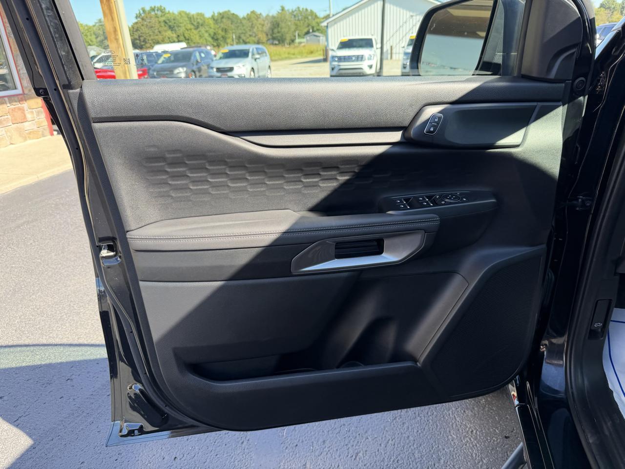 Ford Ranger XLT SuperCrew 4WD 2025