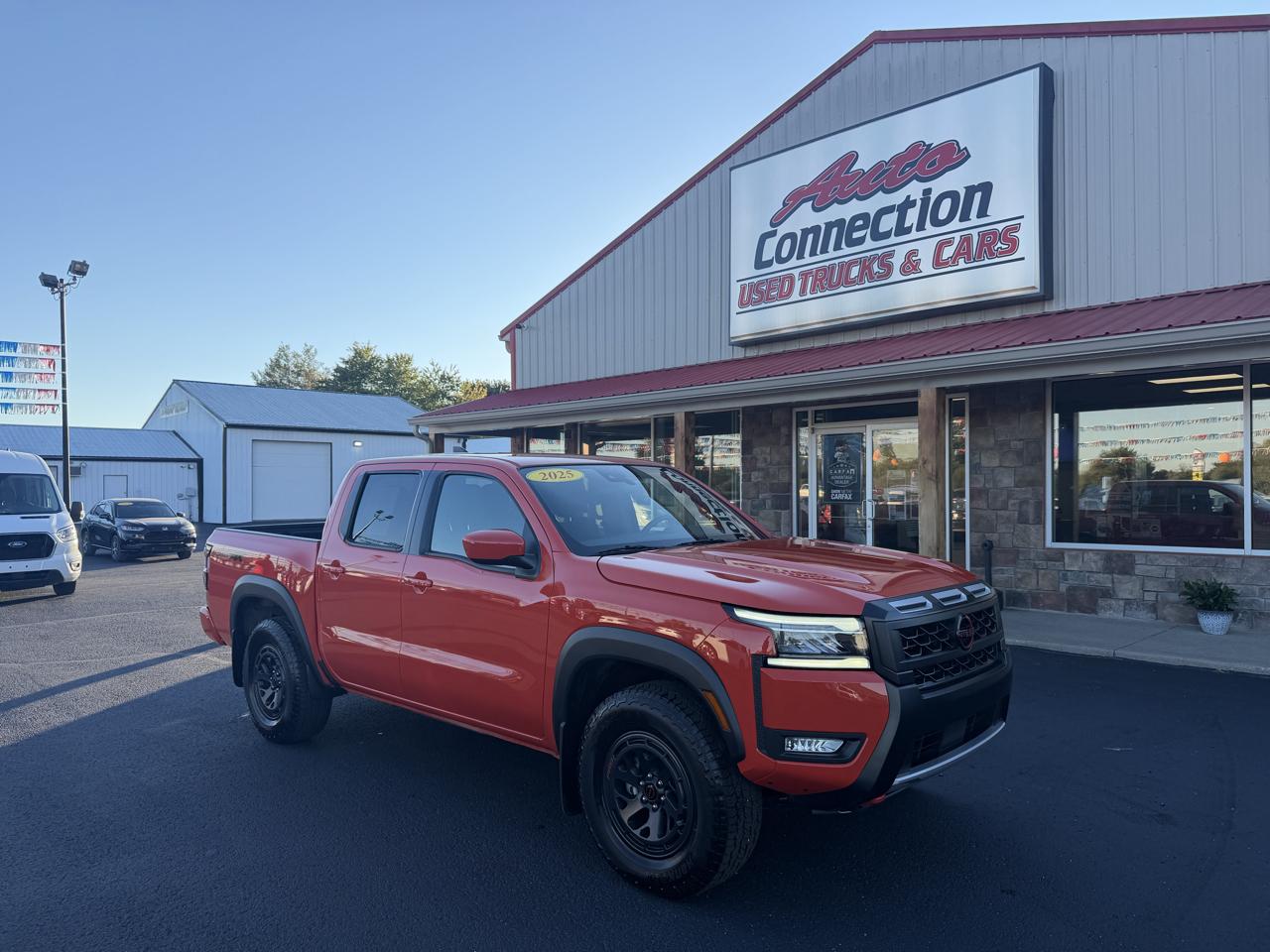 Nissan Frontier Crew Cab 4x4 PRO-4X 2025
