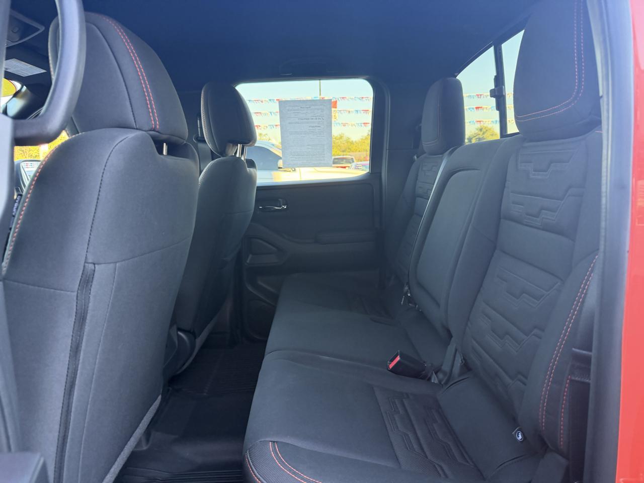 Nissan Frontier Crew Cab 4x4 PRO-4X 2025