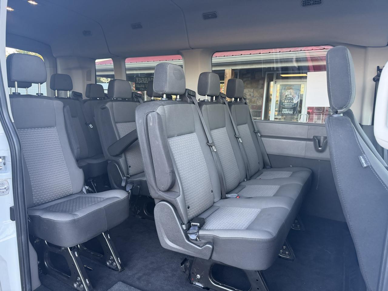 Ford Transit Passenger Wagon T-350 148" Med Roof XLT RWD 2023