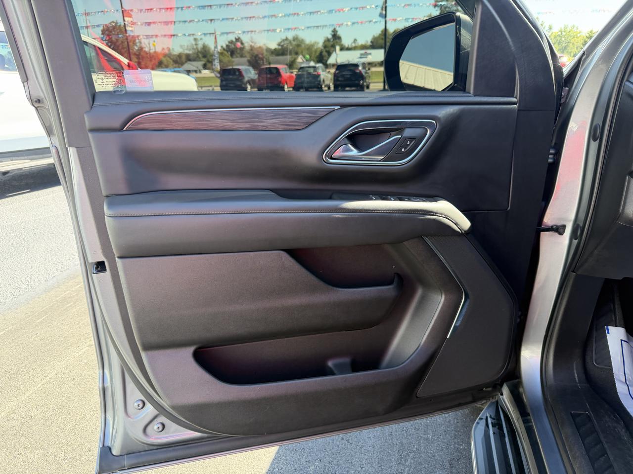 Chevrolet Tahoe photo 12