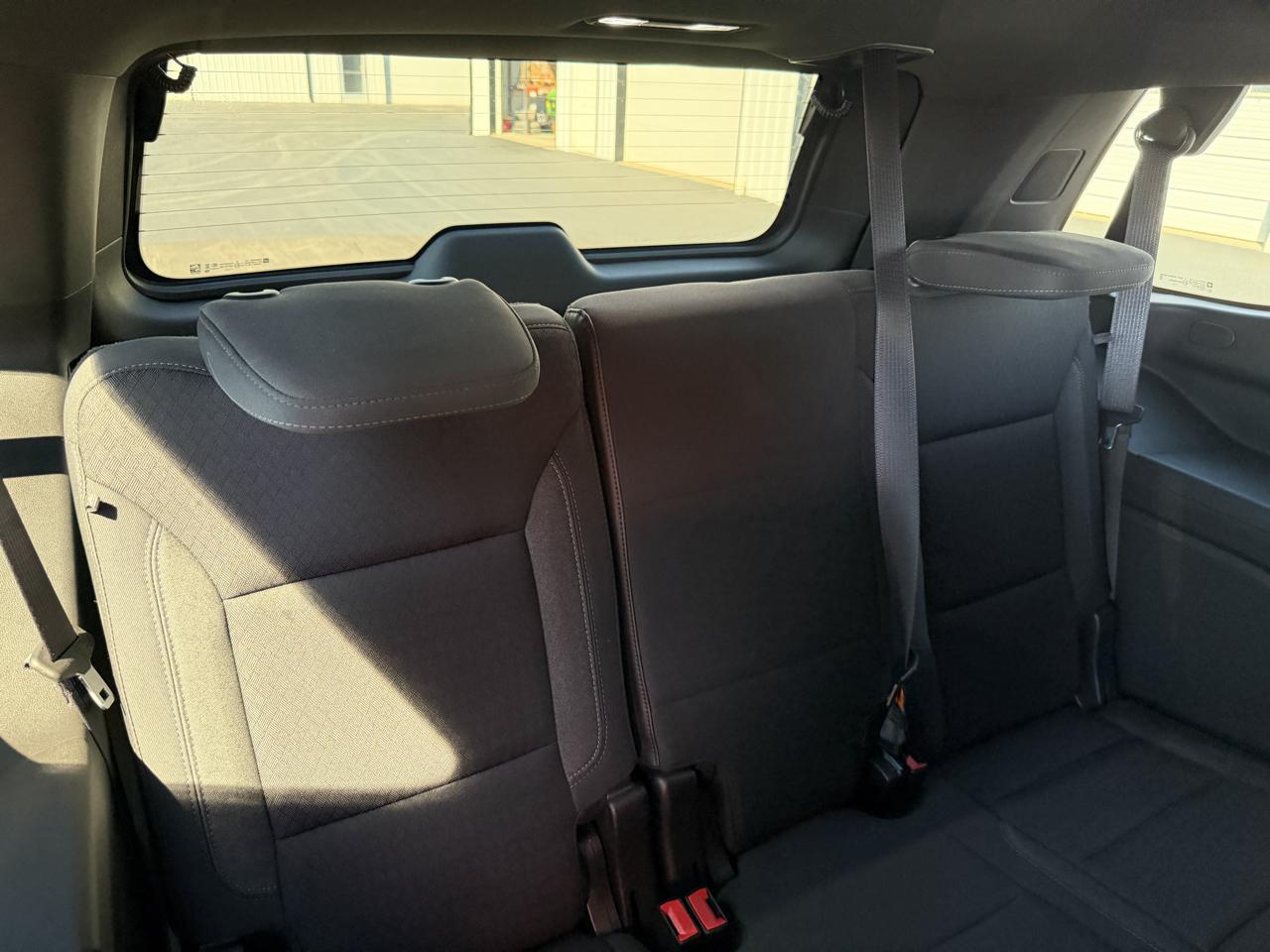 Chevrolet Tahoe photo 23