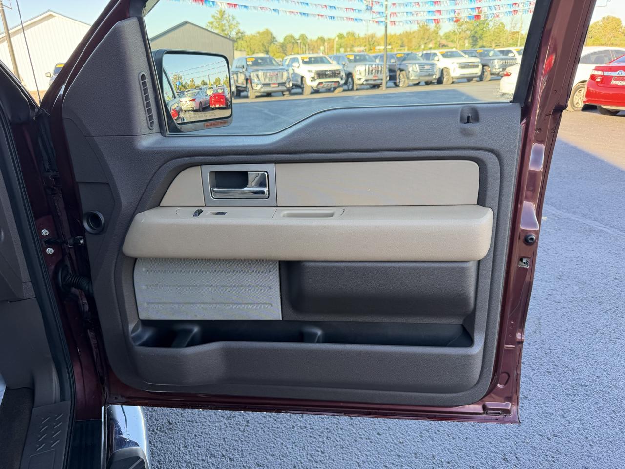 Ford F-150 2WD SuperCrew 145" XLT 2009
