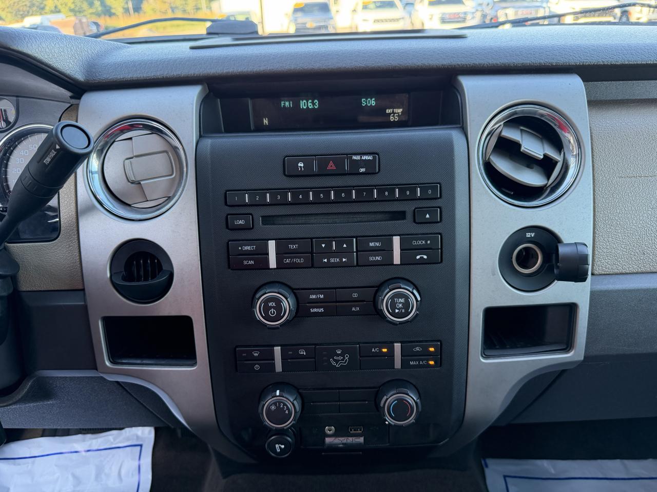 Ford F-150 2WD SuperCrew 145" XLT 2009