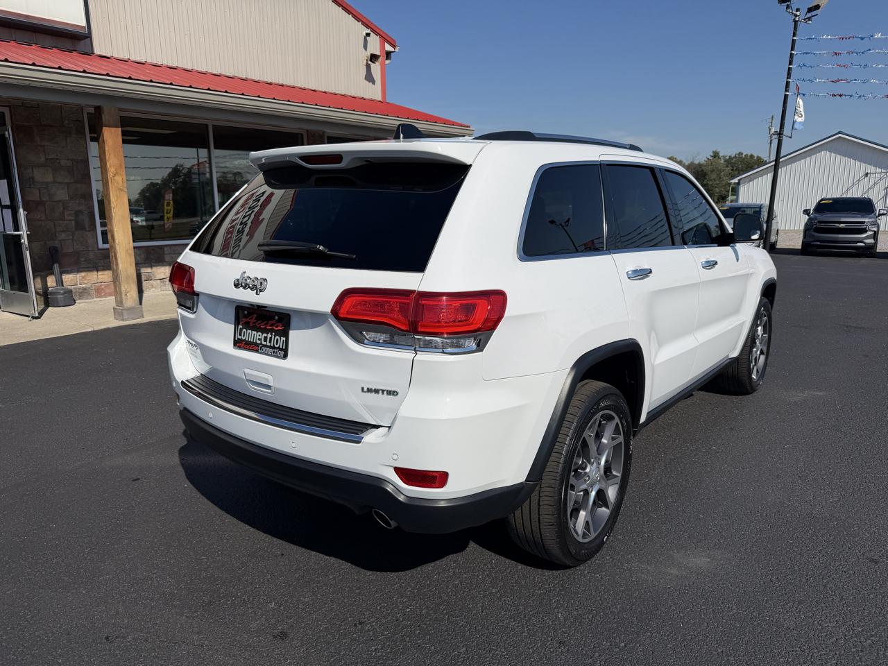 Jeep Grand Cherokee photo 4
