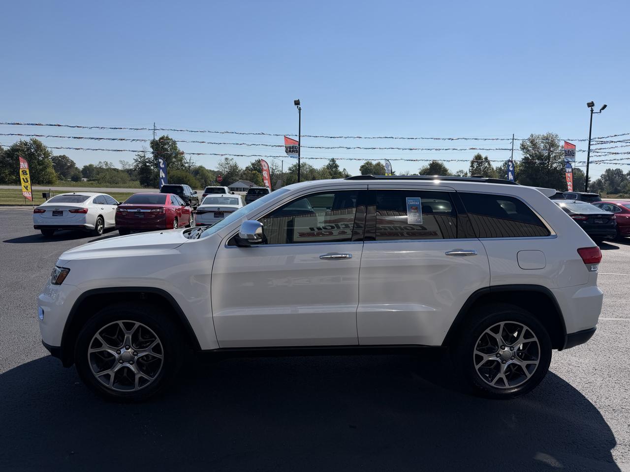 Jeep Grand Cherokee photo 8