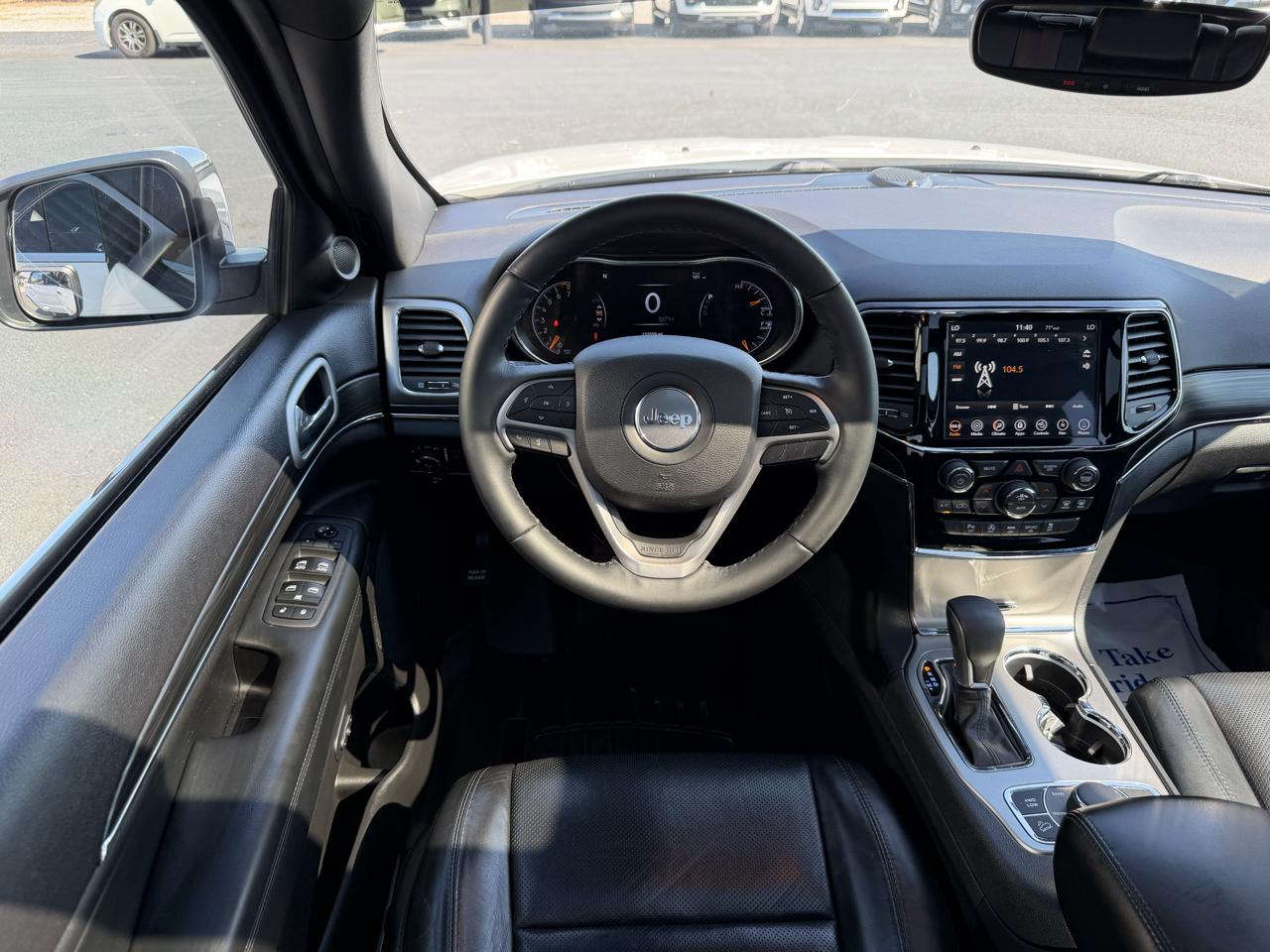 Jeep Grand Cherokee photo 15