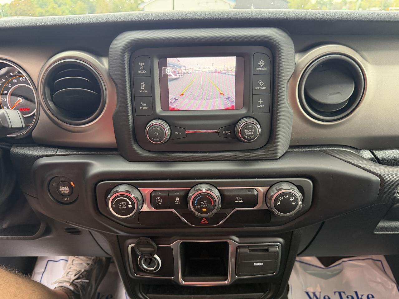 Jeep Gladiator Sport 4x4 2021