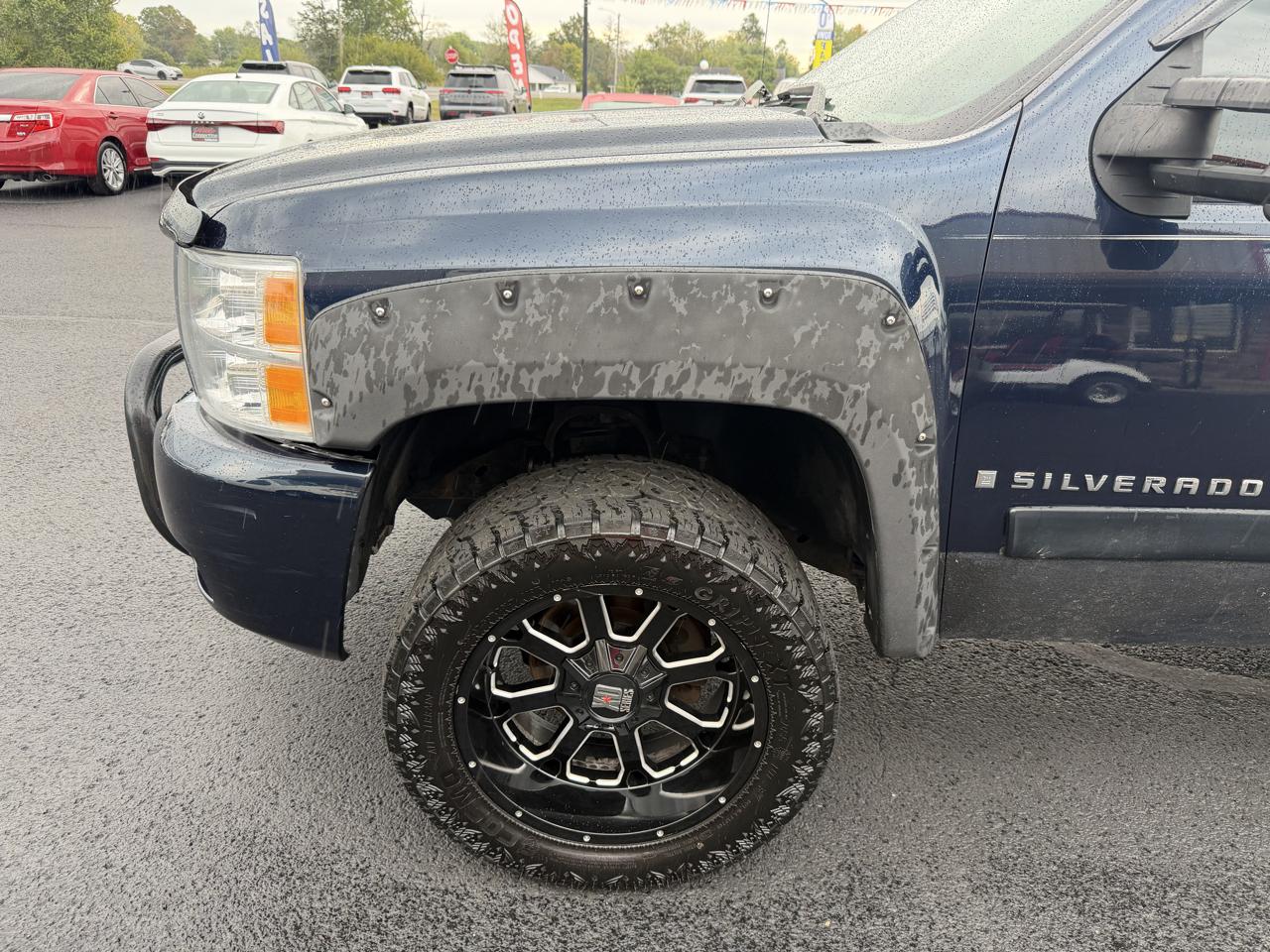 Chevrolet Silverado 1500 4WD Crew Cab 143.5" LT w/1LT 2007