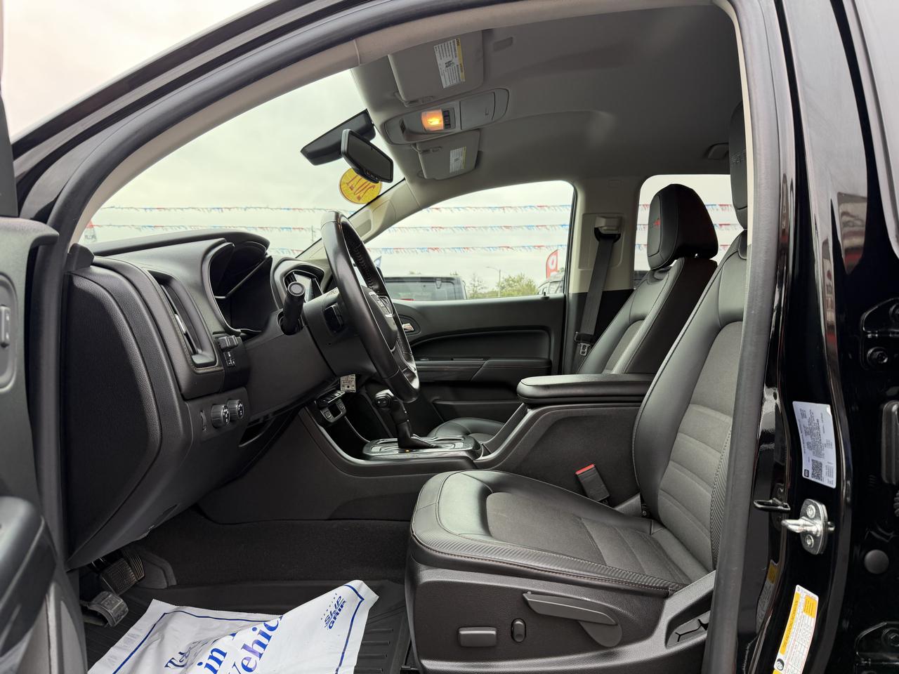 GMC Canyon 4WD Crew Cab 128" AT4 w/Cloth 2021