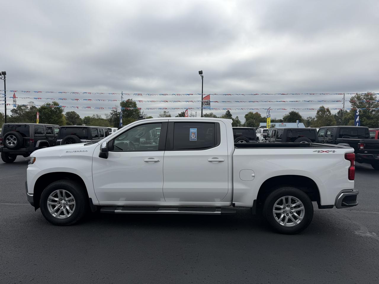 Chevrolet Silverado 1500 4WD Crew Cab 147" LT 2019