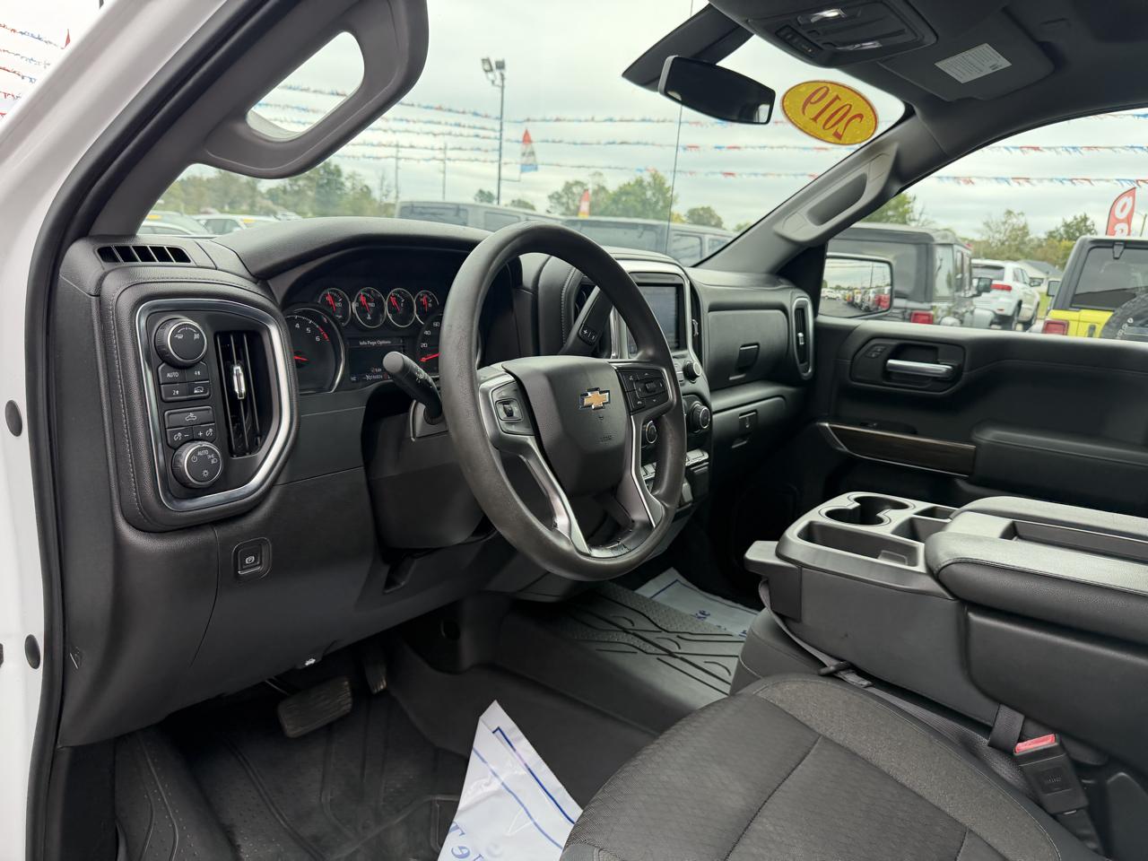 Chevrolet Silverado 1500 4WD Crew Cab 147" LT 2019