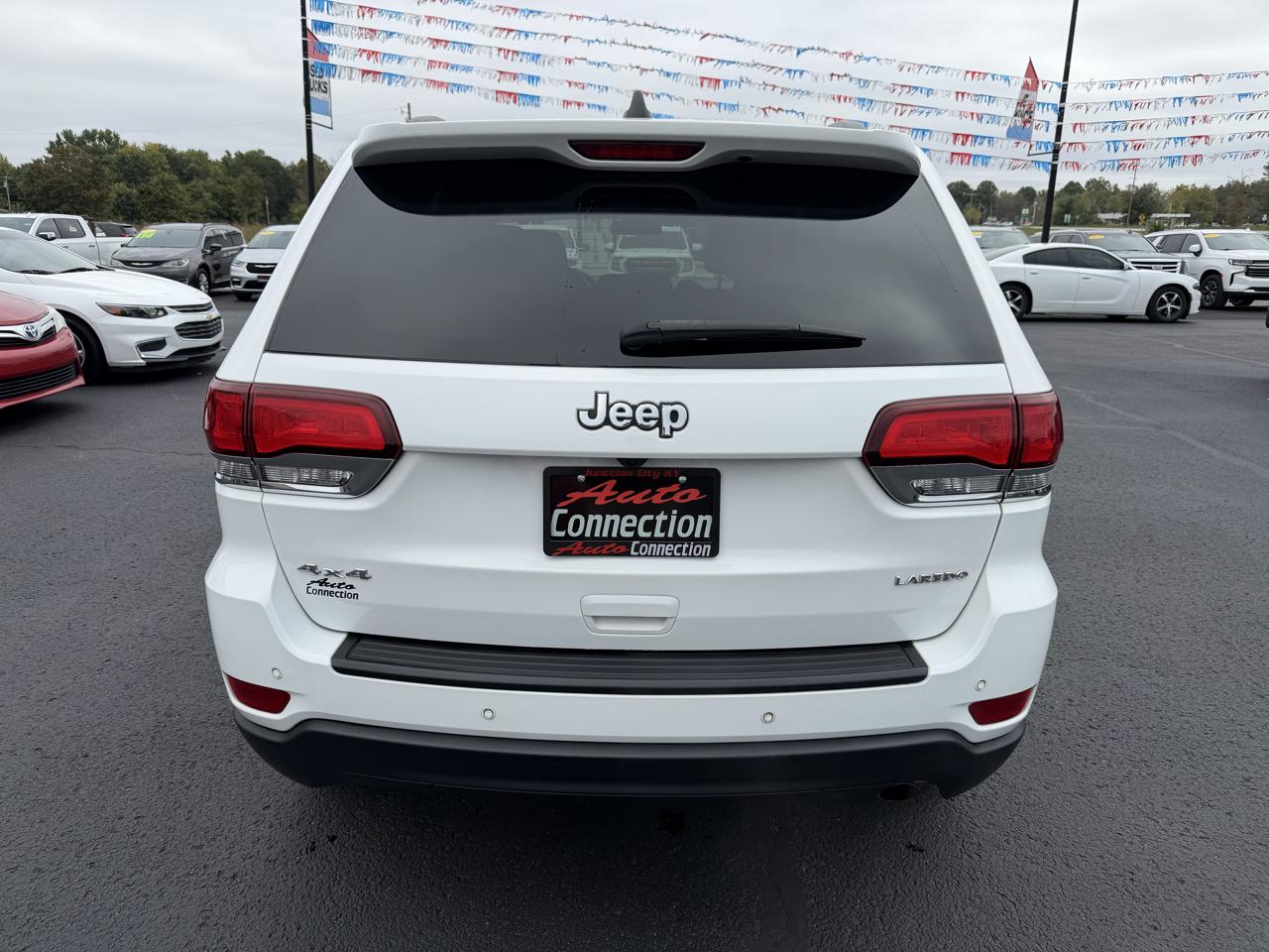 Jeep Grand Cherokee Laredo E 4x4 2021