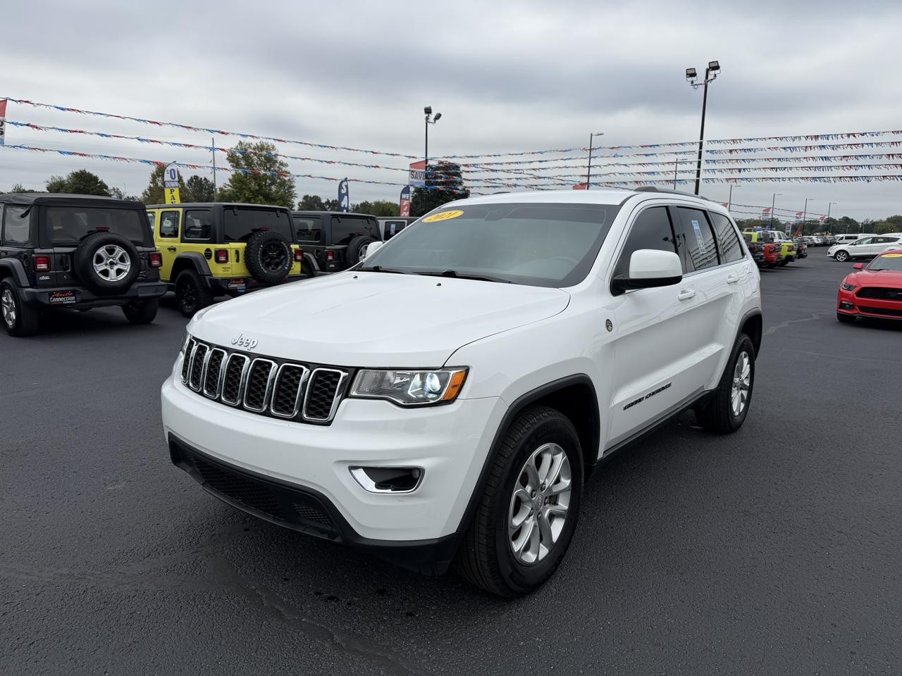 Jeep Grand Cherokee Laredo E 4x4 2021