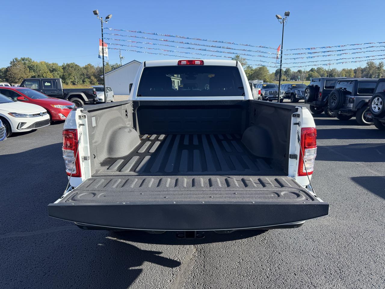 RAM 2500 Big Horn 4x4 Crew Cab 6'4" Box 2024