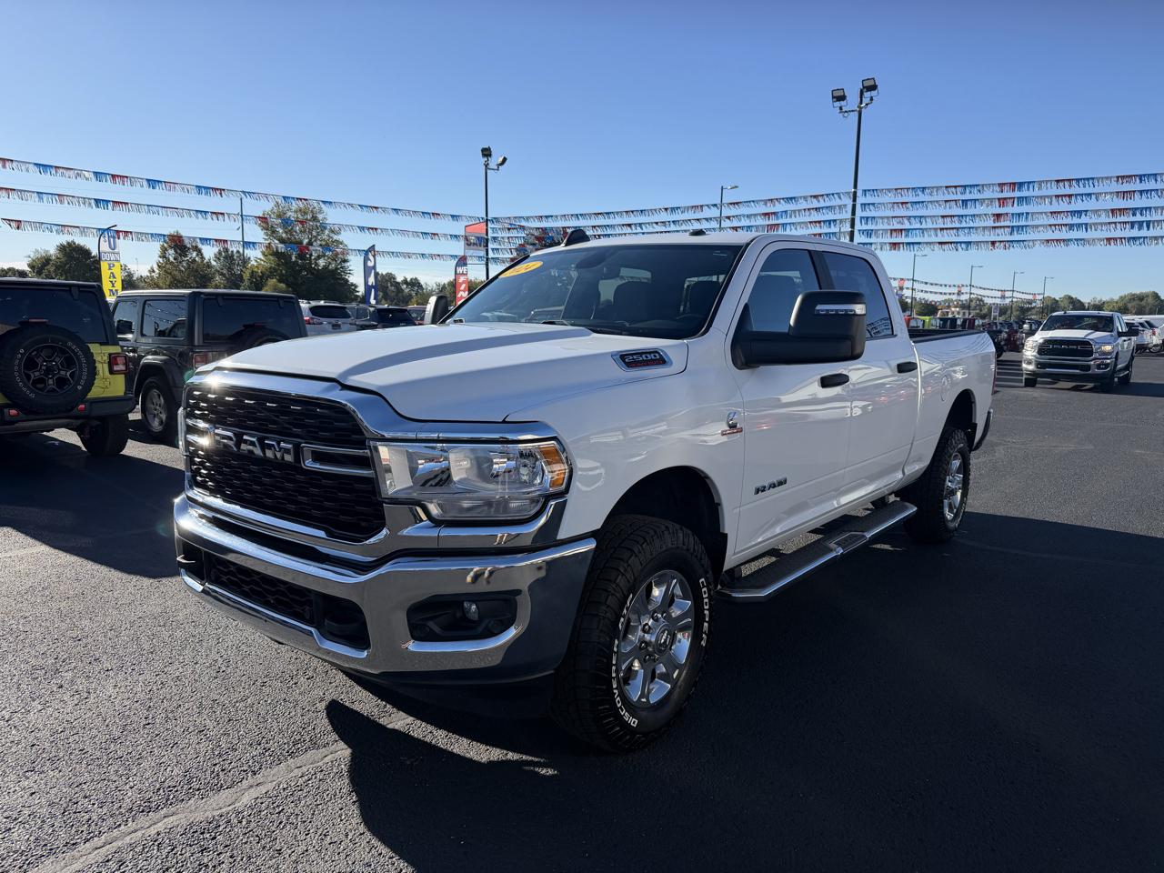 RAM 2500 Big Horn 4x4 Crew Cab 6'4" Box 2024