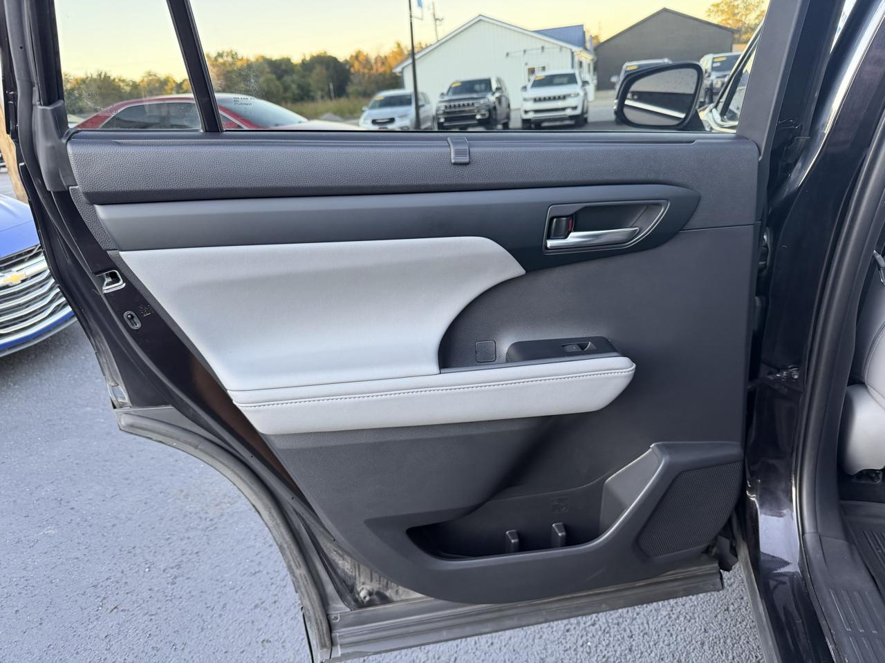 Toyota Highlander XLE AWD (Natl) 2020