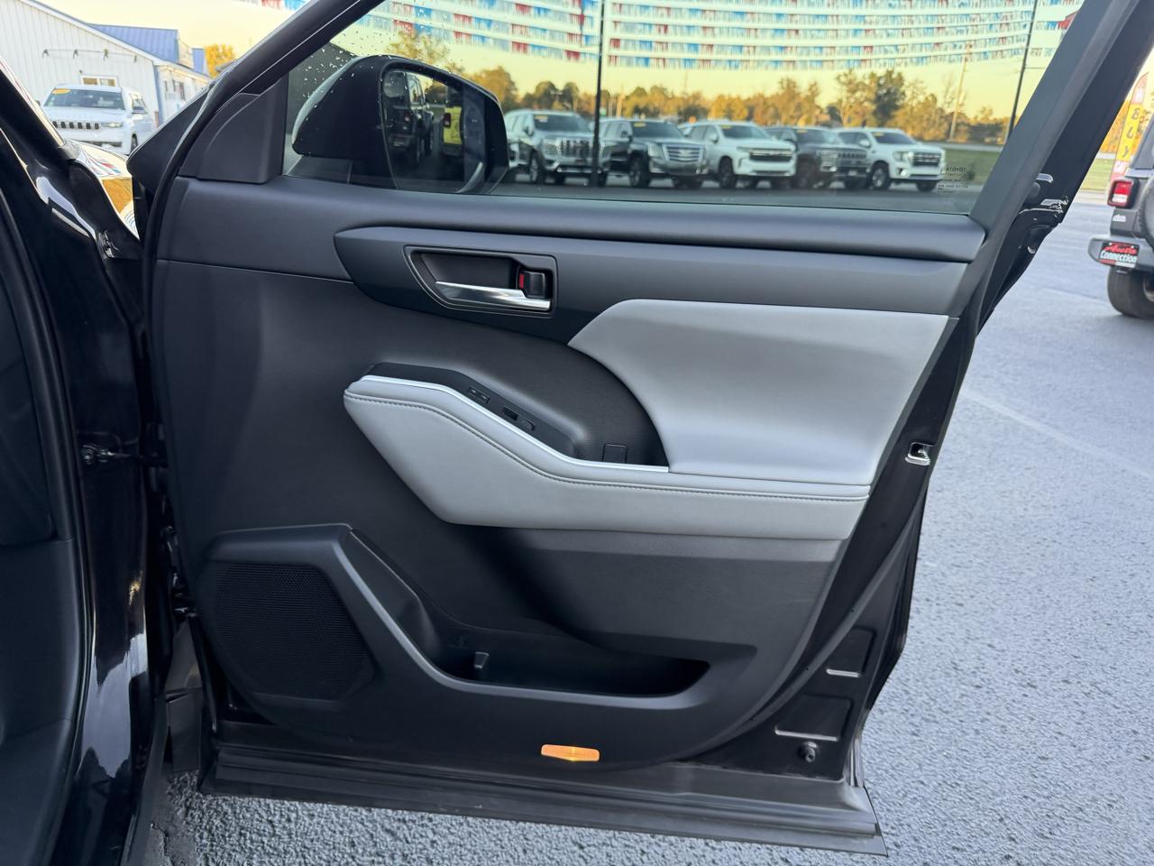 Toyota Highlander XLE AWD (Natl) 2020