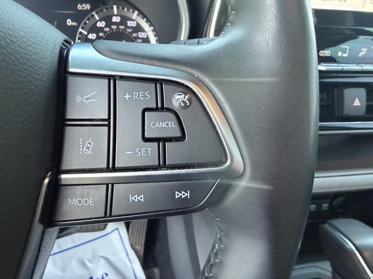 Toyota Highlander XLE AWD (Natl) 2020