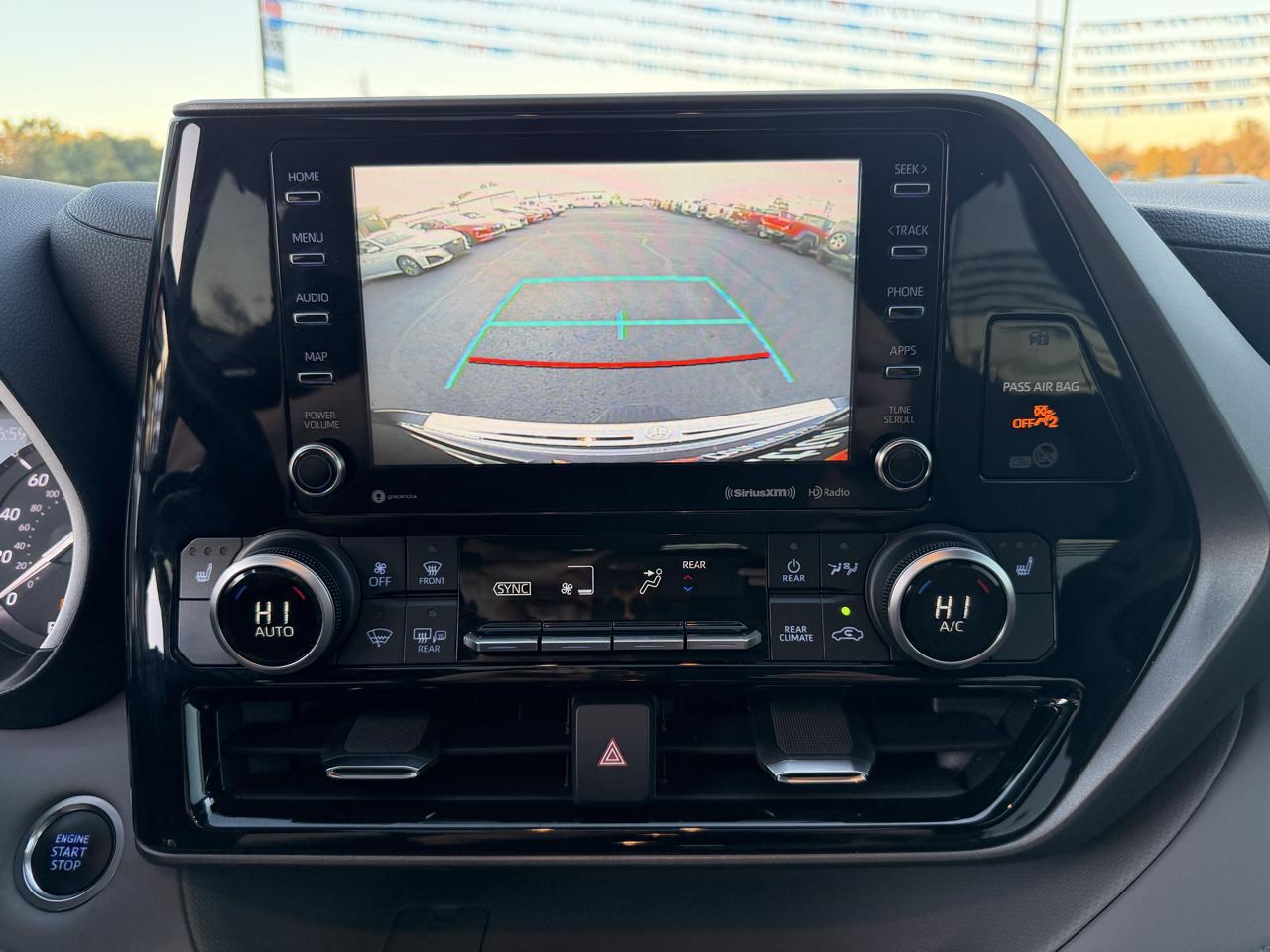 Toyota Highlander XLE AWD (Natl) 2020