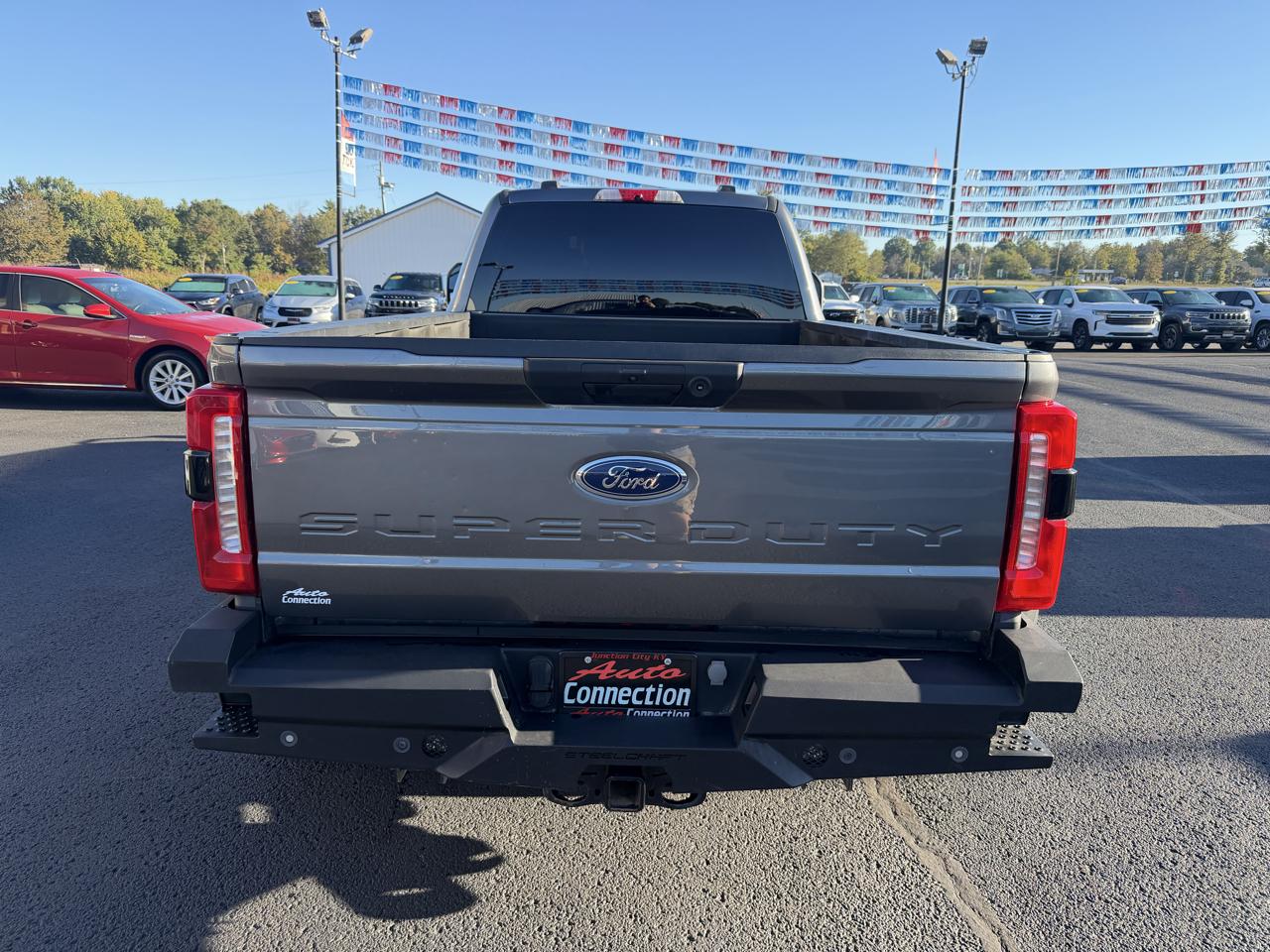 Ford F-350 photo 5