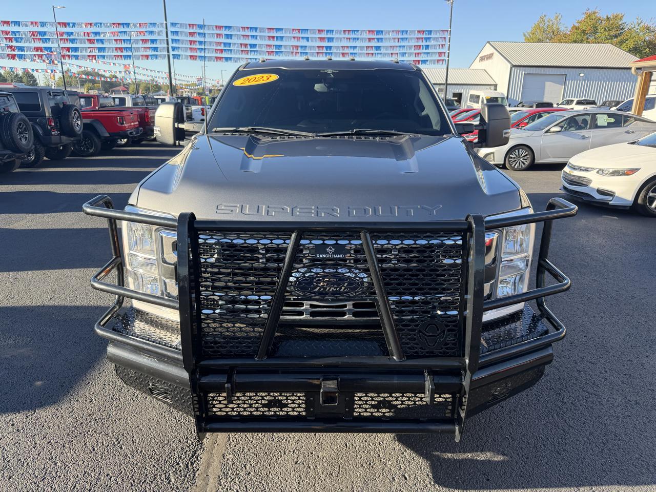 Ford F-350 photo 10