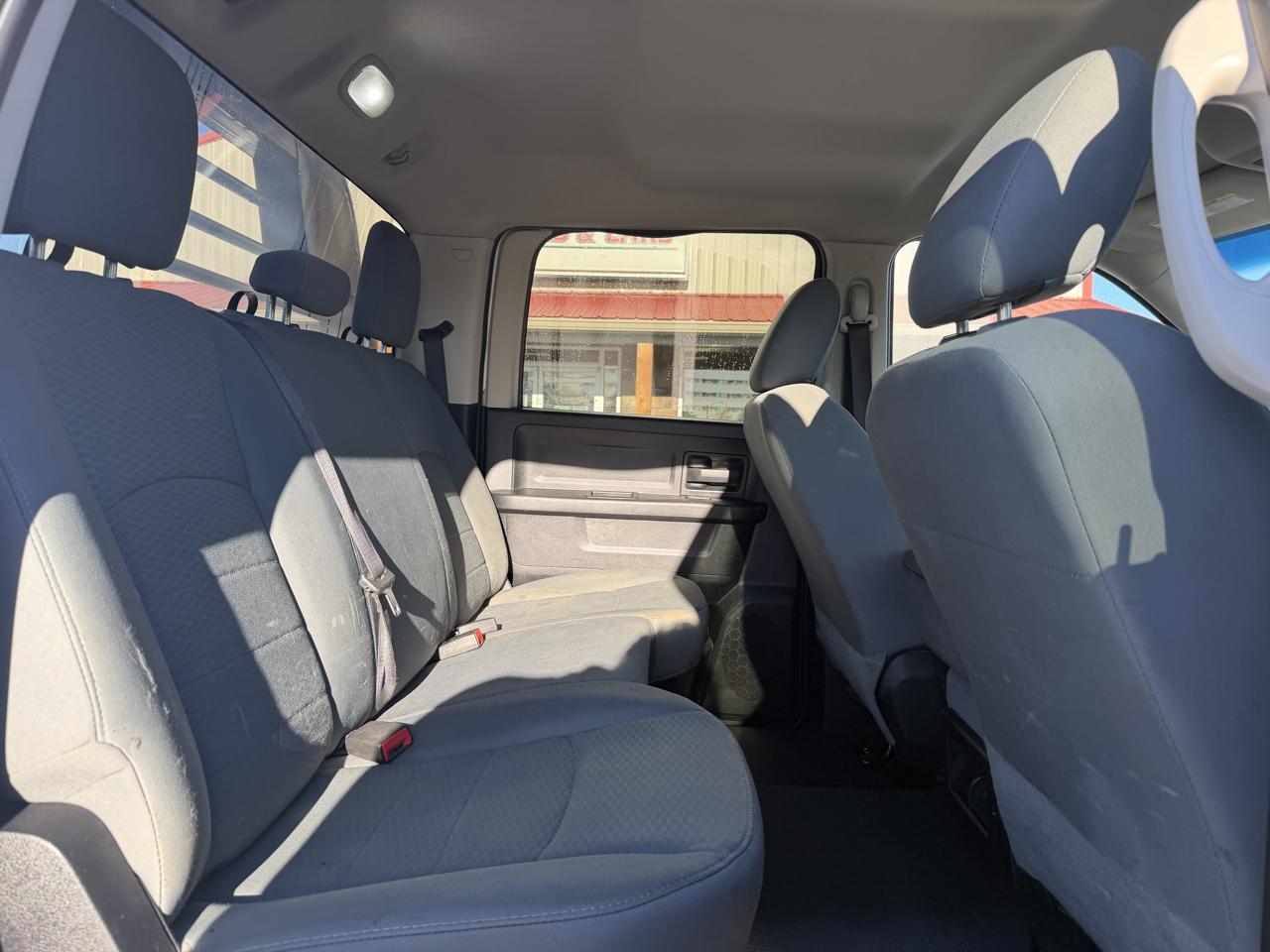 RAM 4500 4WD Crew Cab 173" WB 60" CA Tradesman 2016