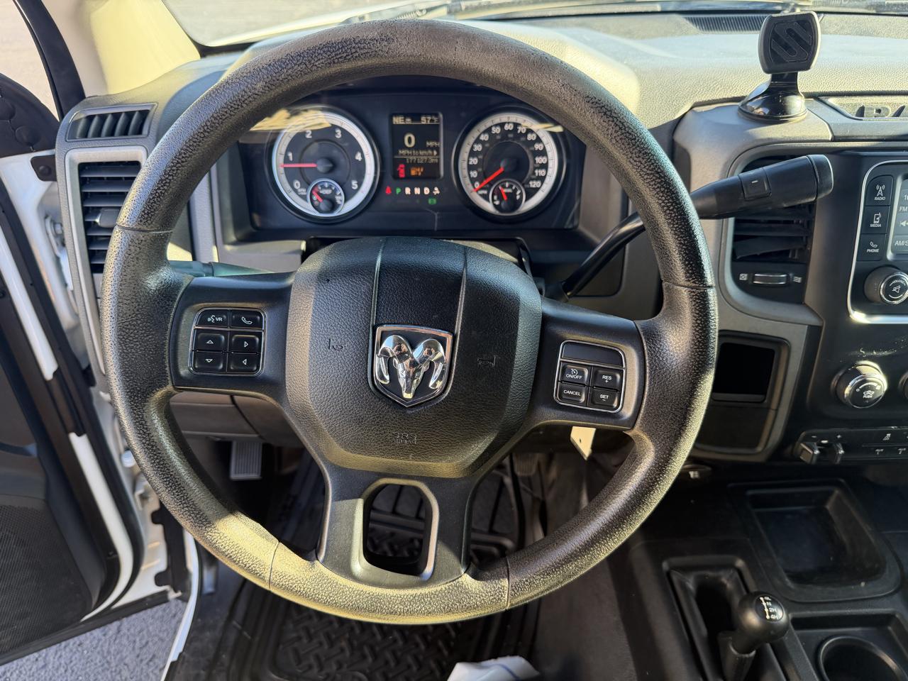 RAM 4500 4WD Crew Cab 173" WB 60" CA Tradesman 2016